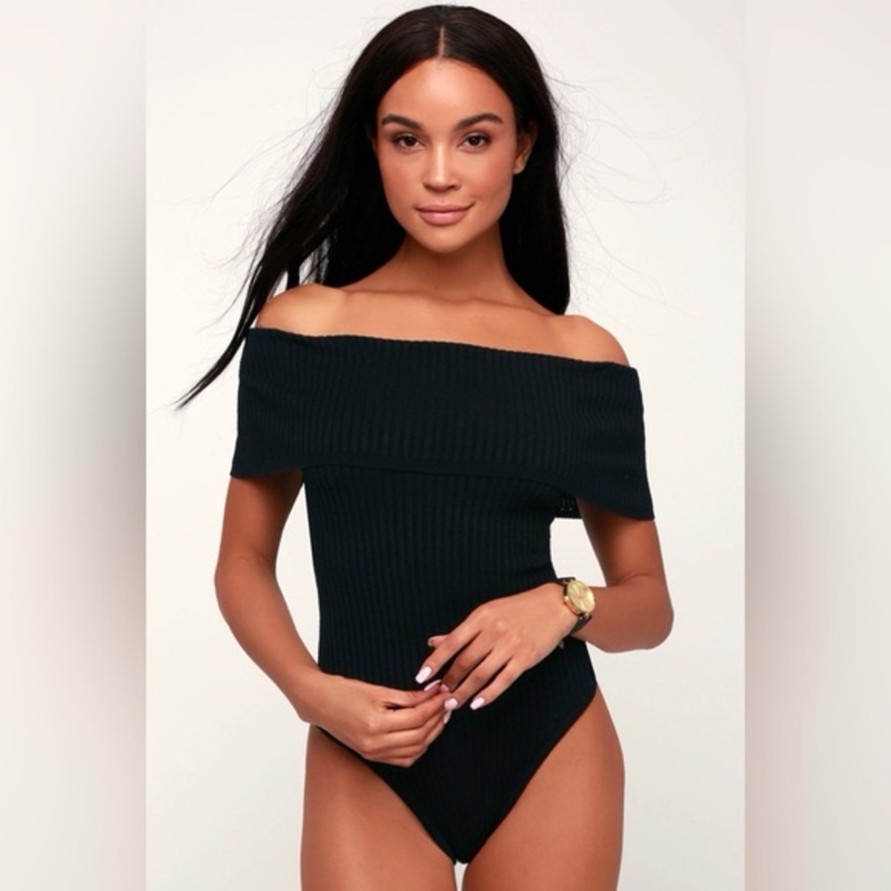 LIKE NEW FREE PEOPLE Bodysuit Ribbed Off-the-Shoulder Small in Black